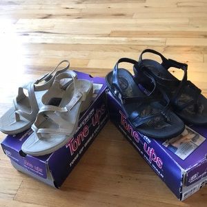 SKECHERS *Good condition* tone-ups sandals bundle